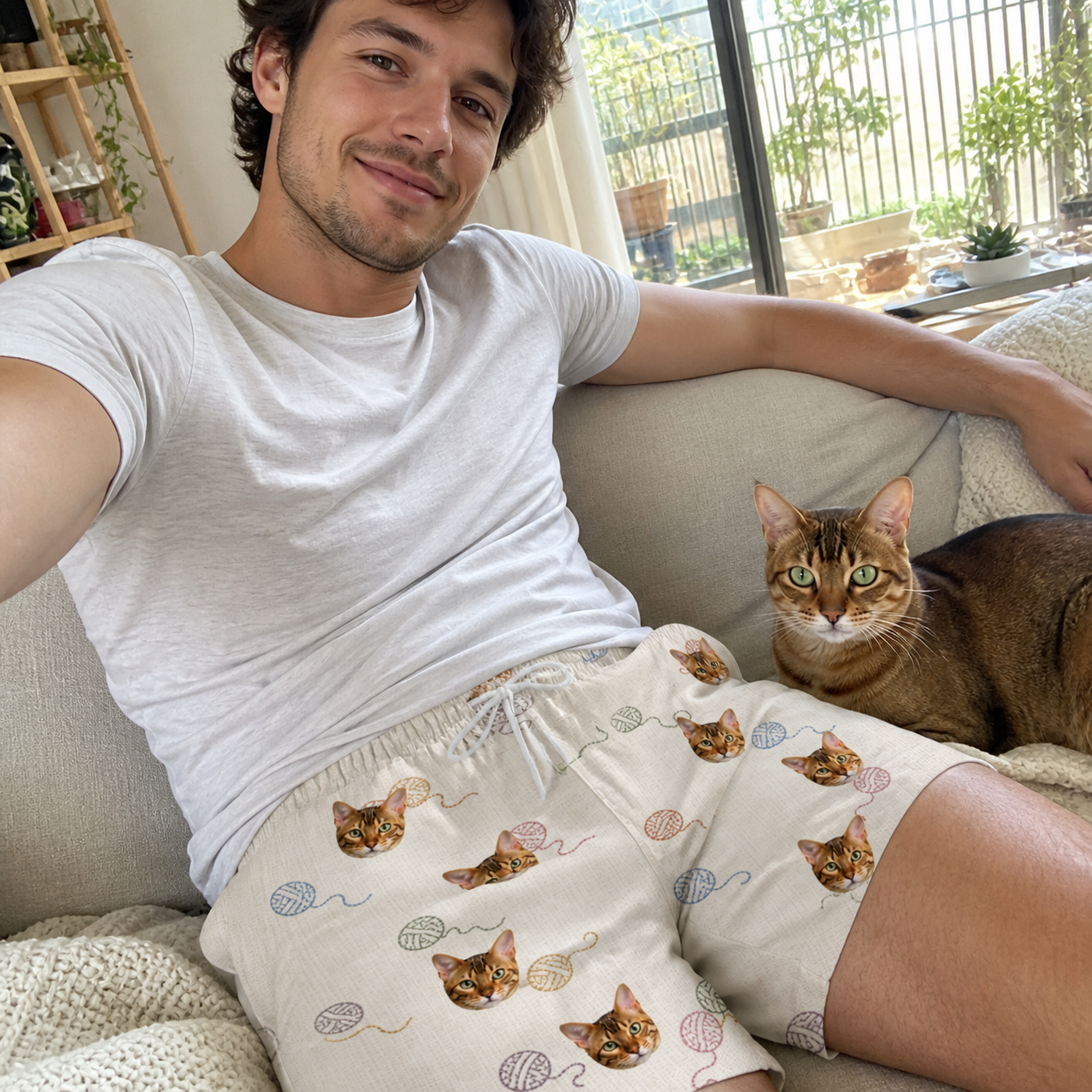 Selfie with the pet whose face is printed all over this Men's Skein Snoopers Custom Cat Face Beach Shorts