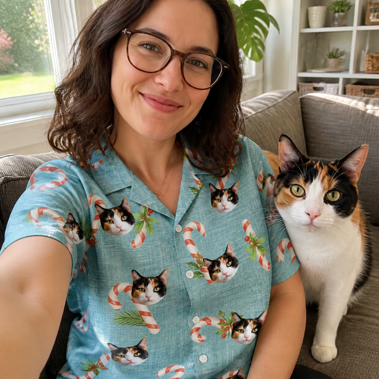 Selfie with the pet whose face is printed all over this Women's Cane Carousel Custom Cat Face Hawaiian Shirt